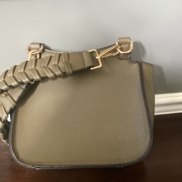 BNWT Anthropologie Pom Pom cross body bag.  Khaki, - Picture 2 of 2